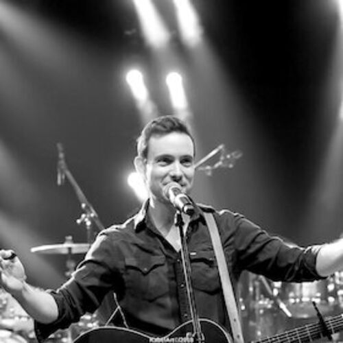 eric-gauthier-live-in-concert