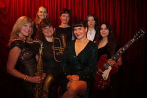 Women in Swing