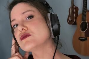 Open Stage IN DER ROSENAU - präsentiert von Elena Seeger