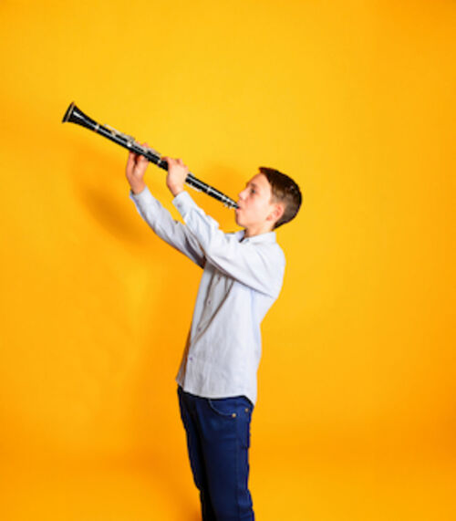 junge-kunstlerinnen-kunstler-der-mks