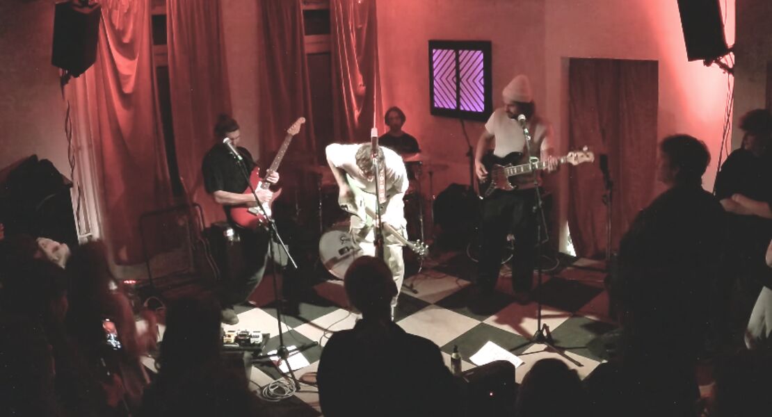 open-stage